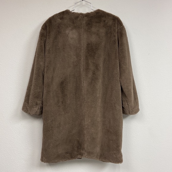 niko and.. Faux Fur long teddy bear coat brown oversized collarless size L EUC - Picture 7 of 11